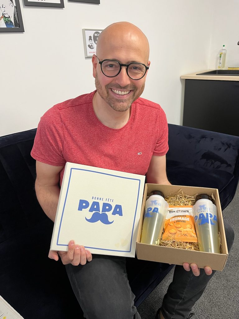 Cadeau fête des pères avce des bières personnalisées 